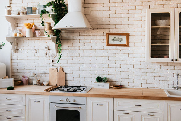 7 Steps to Properly Painting Kitchen Cabinets